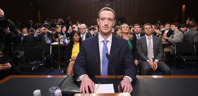 Echanges musclés entre Zuckerberg et les sénateurs américains